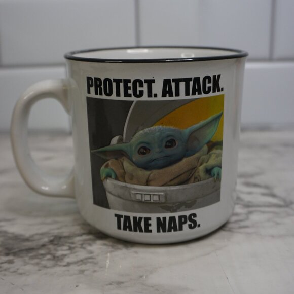 Star Wars: Baby Yoda Grogu Camper Mug - Picture 7 of 11
